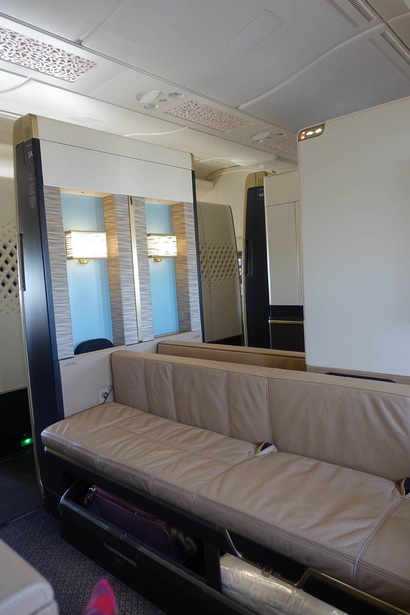 Review: Etihad EY32 A380 Apartments Paris to Abu Dhabi