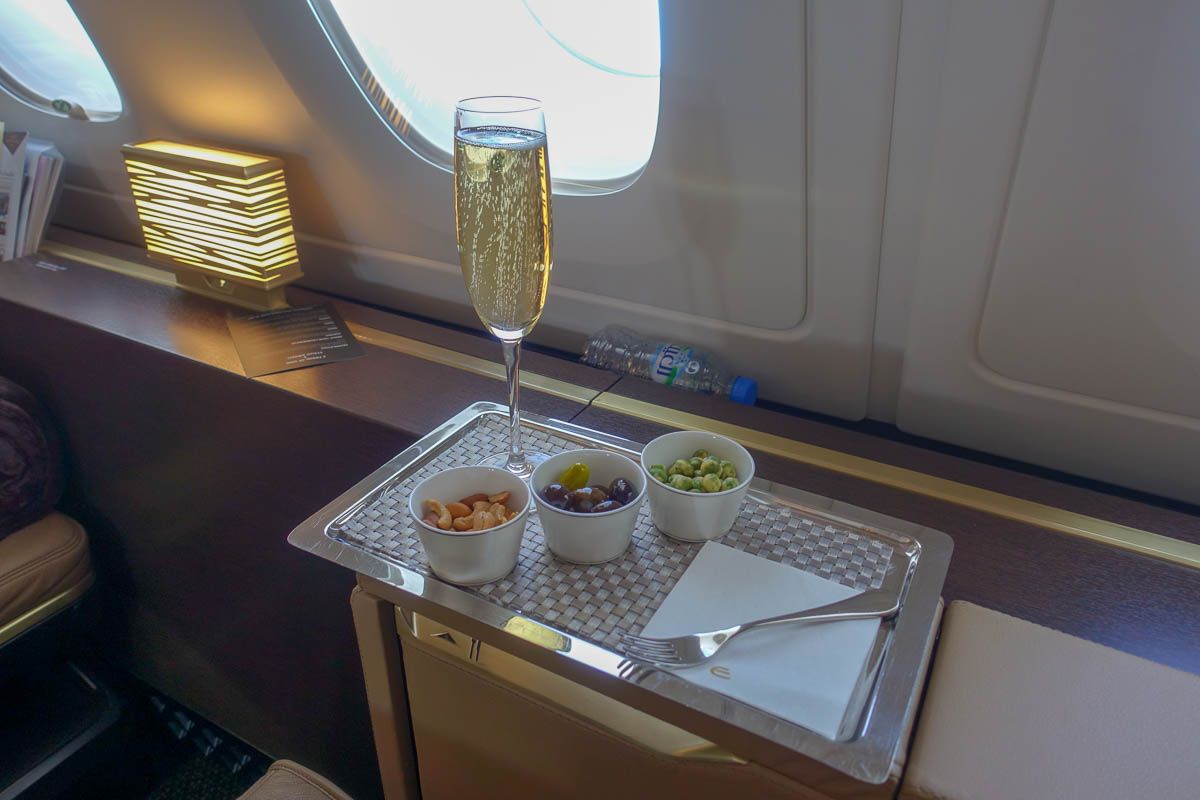 Review: Etihad EY32 A380 Apartments Paris to Abu Dhabi