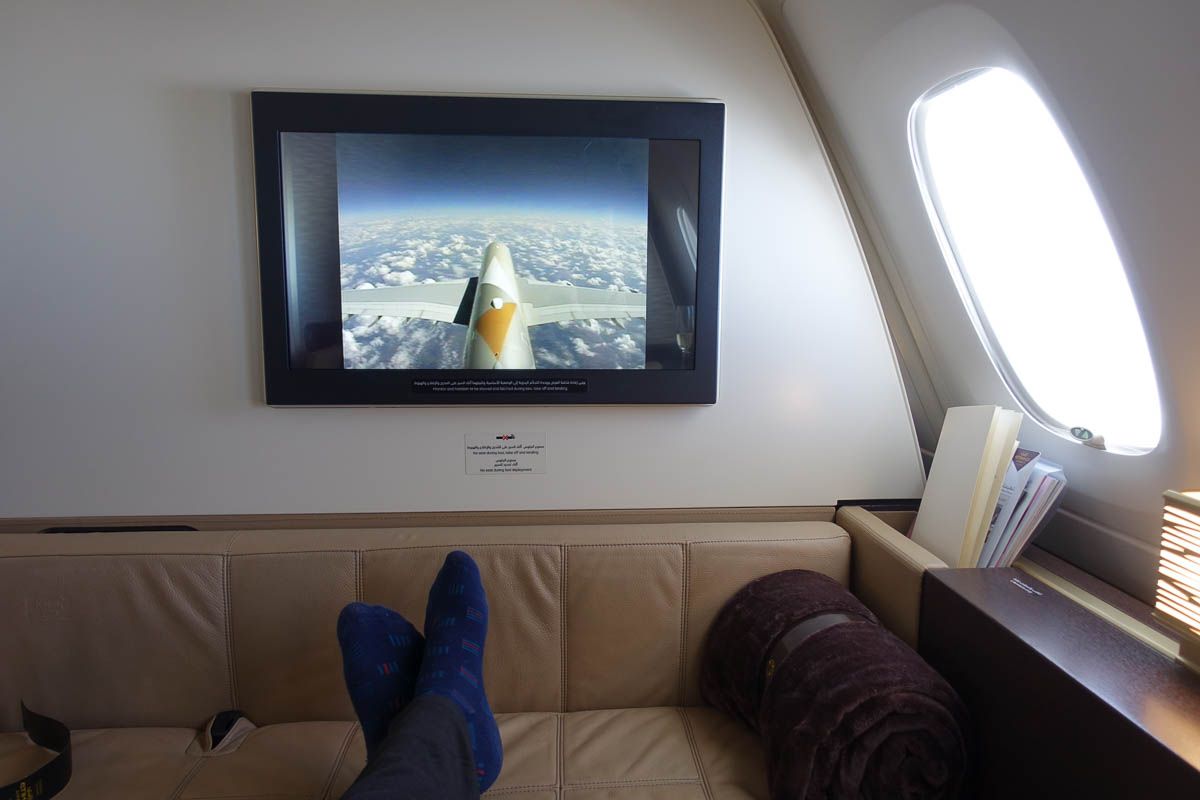 Review: Etihad EY32 A380 Apartments Paris to Abu Dhabi