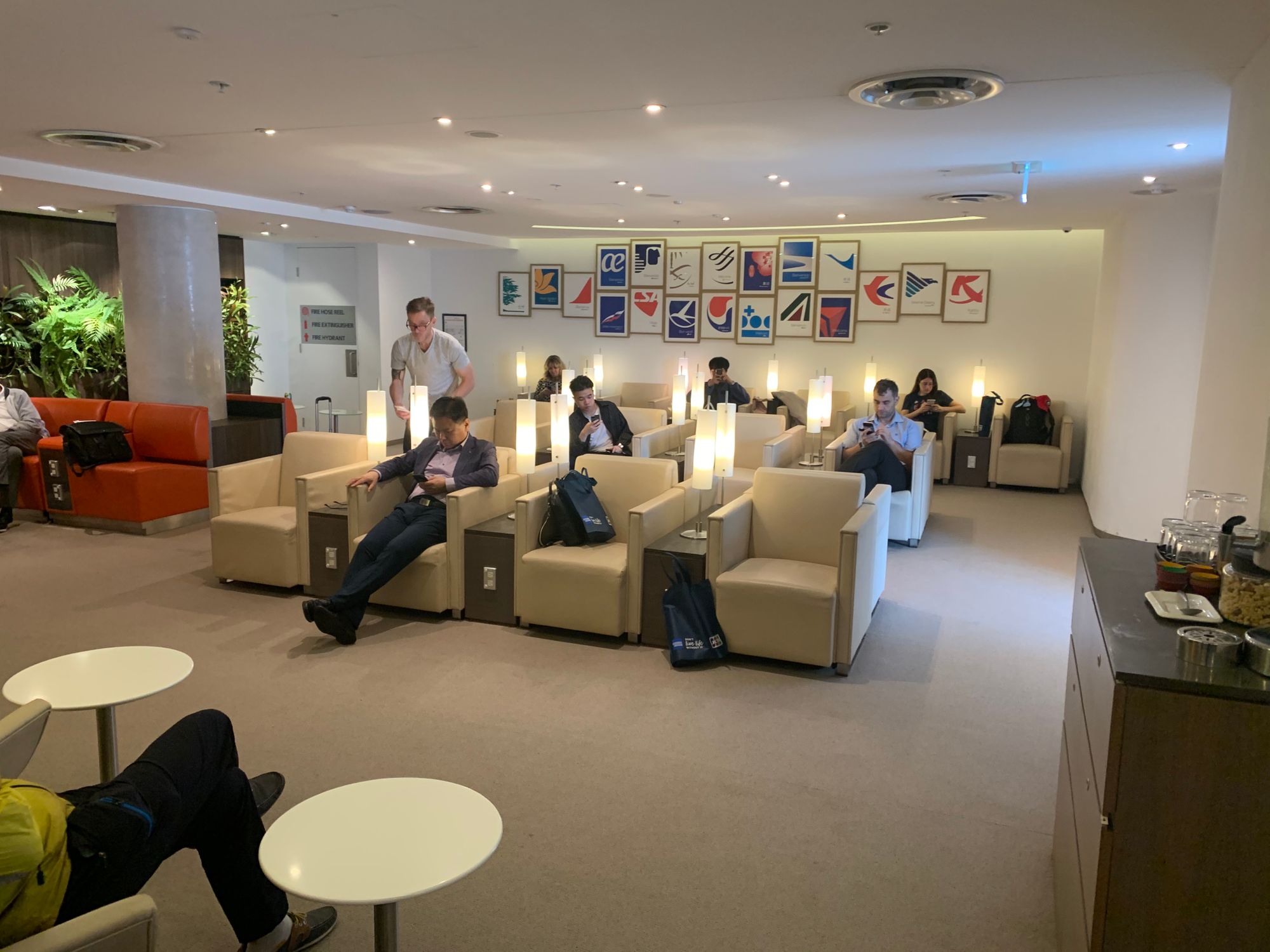 REVIEW: Sydney Airport Skyteam Lounge