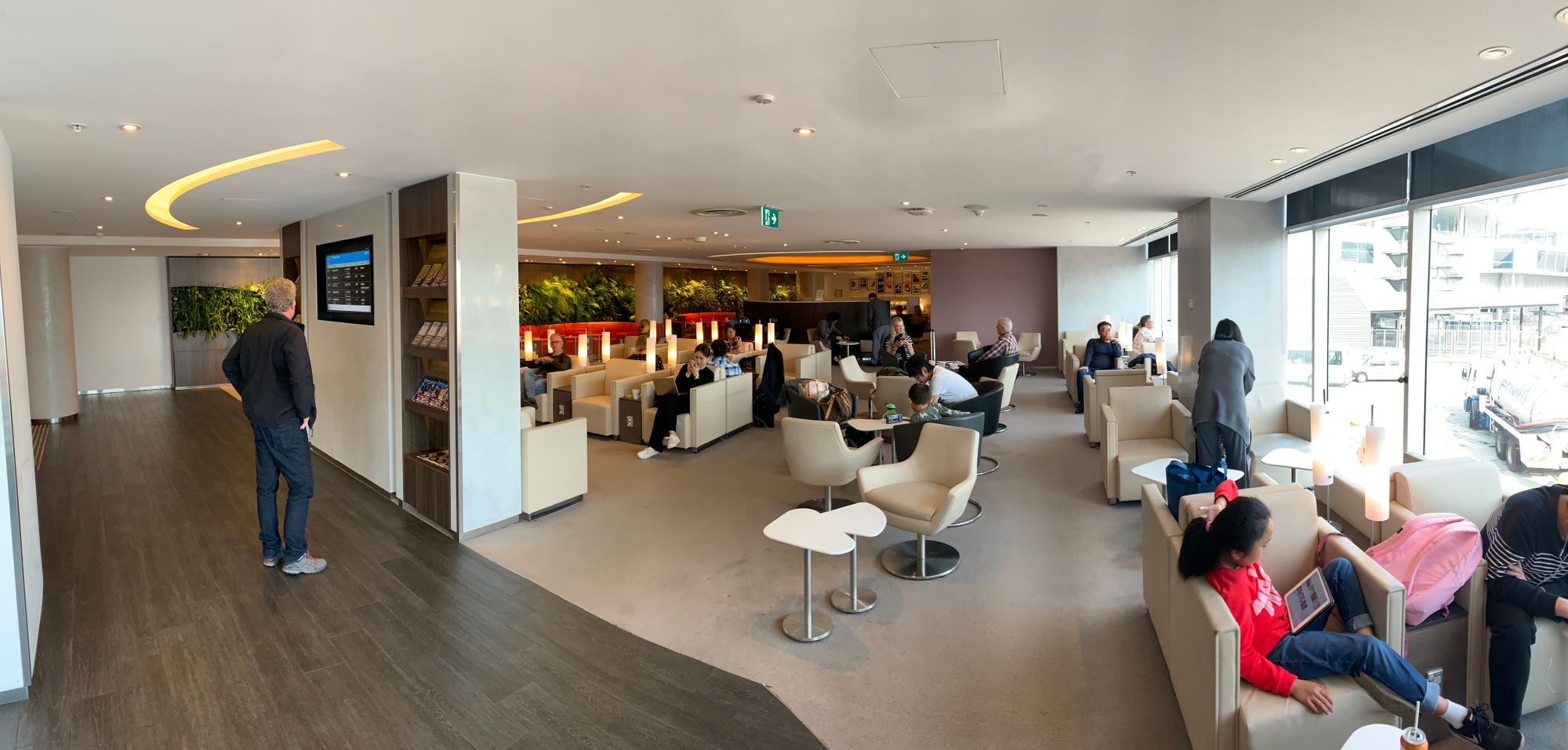REVIEW: Sydney Airport Skyteam Lounge