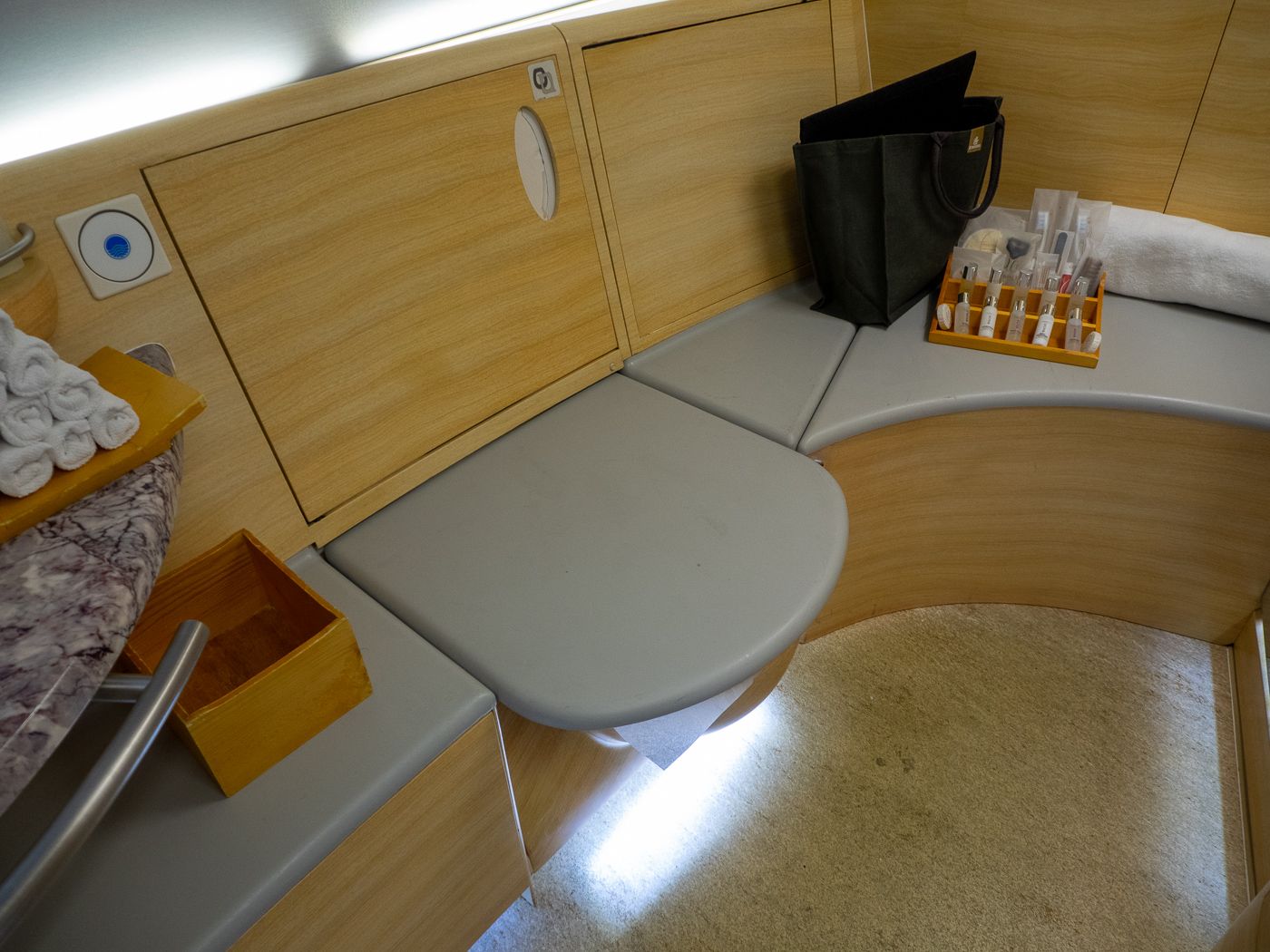 Review: Emirates EK317 A380 First Class Osaka to Dubai