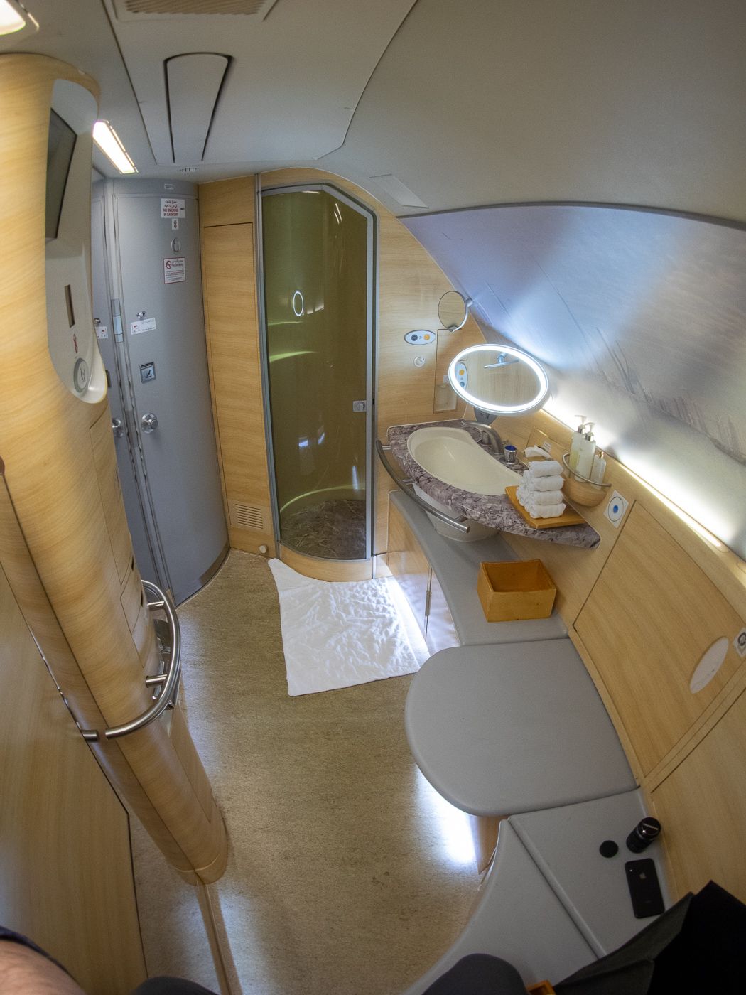 Review: Emirates EK317 A380 First Class Osaka to Dubai