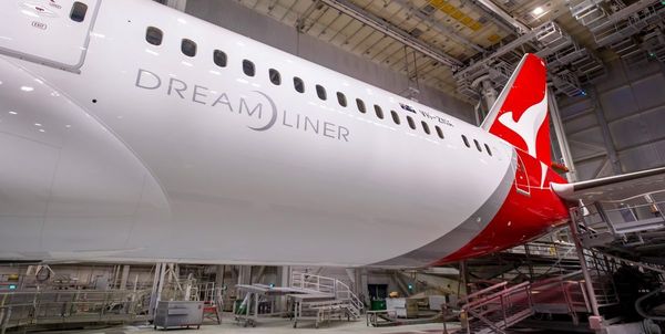 Qantas Dreamliner will go to Brisbane