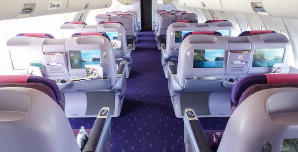 Review: Thai Airways 747 Business Class Sydney to Bangkok