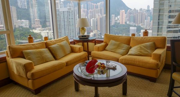 Review: Conrad Hong Kong Junior Suite