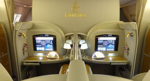 Review: Emirates 777 First Class Hong Kong to Dubai