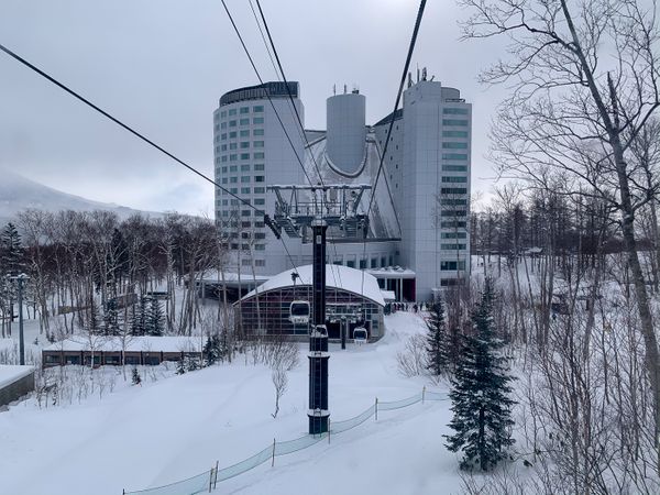 Review: Niseko Village Hilton